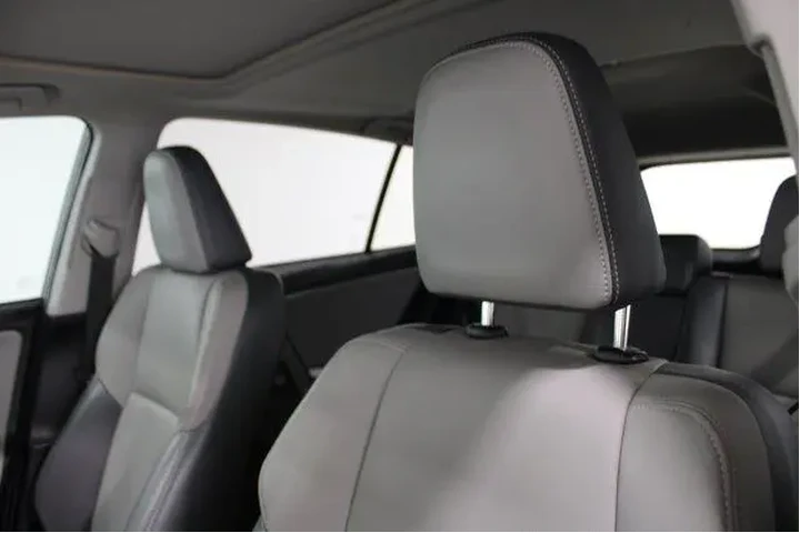 $9985 : Toyota RAV4 2014 Limited 4dr image 5