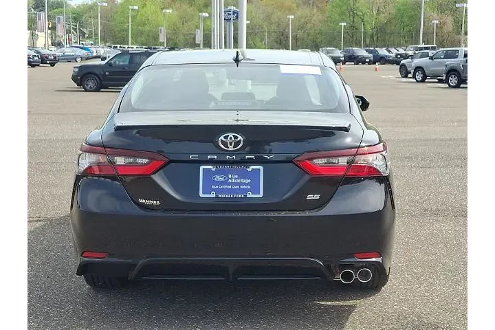$24898 : Toyota Camry 2024 SE 4dr Sed image 5