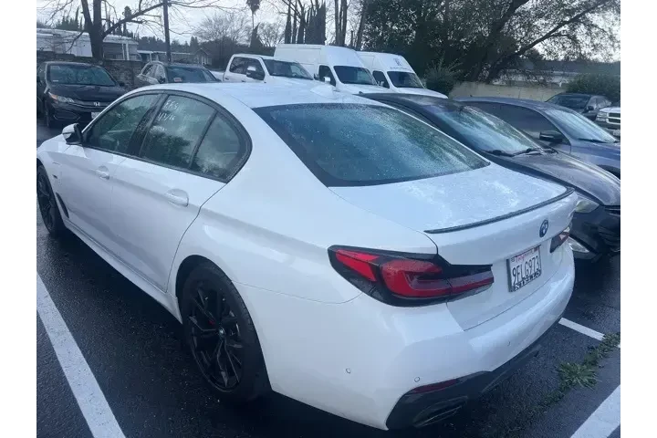 $35988 : BMW 5 Series 2023 530e 4dr S image 8