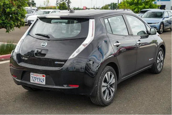 $8991 : Nissan LEAF 2017 SL 4dr Hatc image 4