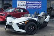 $15995 : 2021 Polaris Slingshot thumbnail