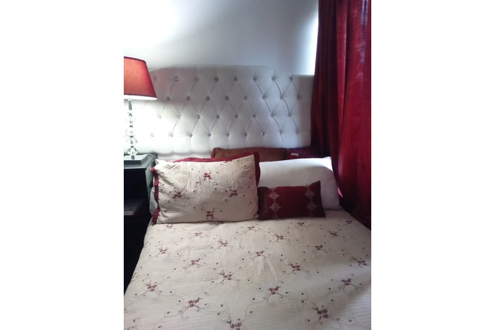 $888 : Renta d Recámara Bonita Barata image 1