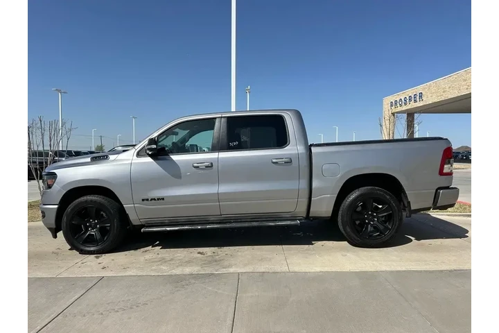 $27995 : Ram 1500 2021 4x4 Lone Star image 8