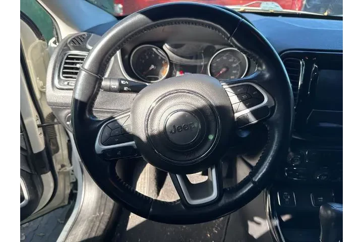 $18812 : Jeep Compass 2020 Latitude 4 image 6