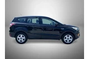 $6495 : Ford Escape 2017 S 4dr SUV thumbnail