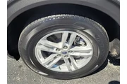 $26490 : Ford Explorer 2020 XLT 4dr S thumbnail