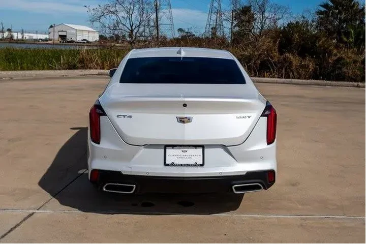 $29483 : Cadillac CT4 2023 Premium Lu image 2