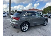 $31988 : Audi Q3 2025 AWD quattro S l thumbnail