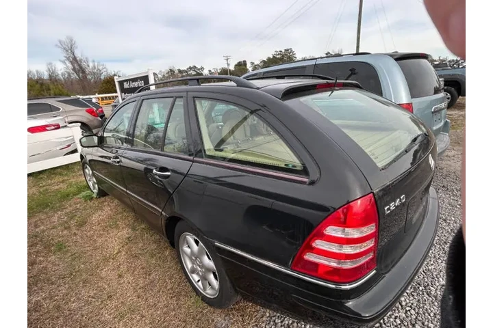 $7995 : 2003 Mercedes-Benz C-Class C image 1