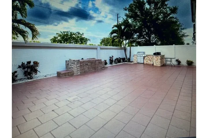 $699000 : Vendo Hermosa Casa Hialeah image 7