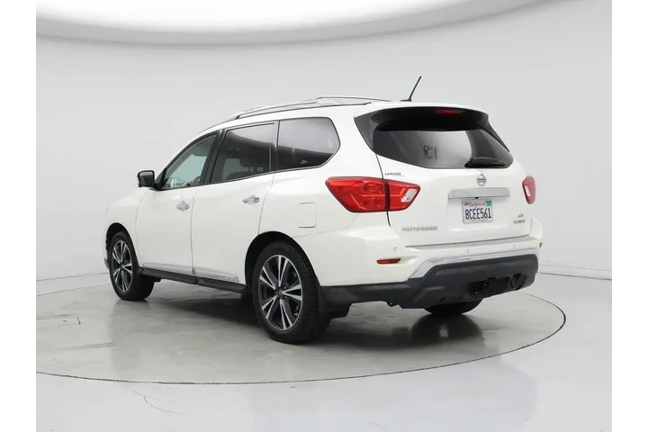 $18998 : Nissan Pathfinder 2018 4x4 P image 2