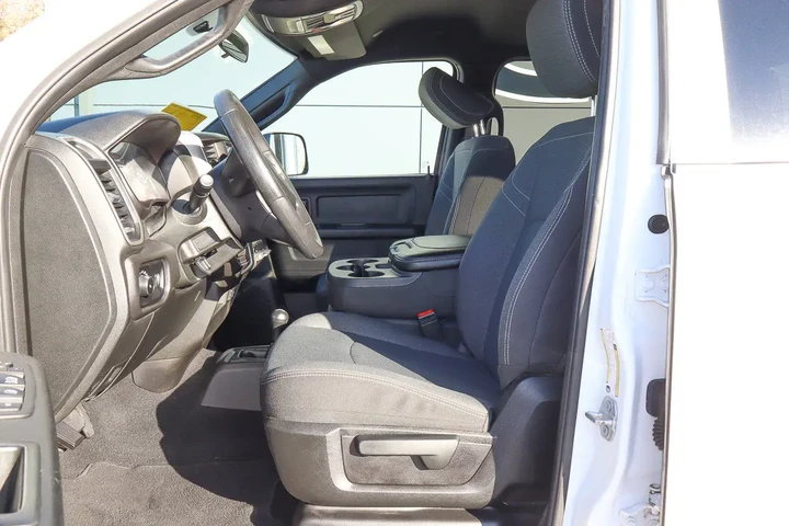 $40988 : 2022 3500 Tradesman 4x4 Crew image 7