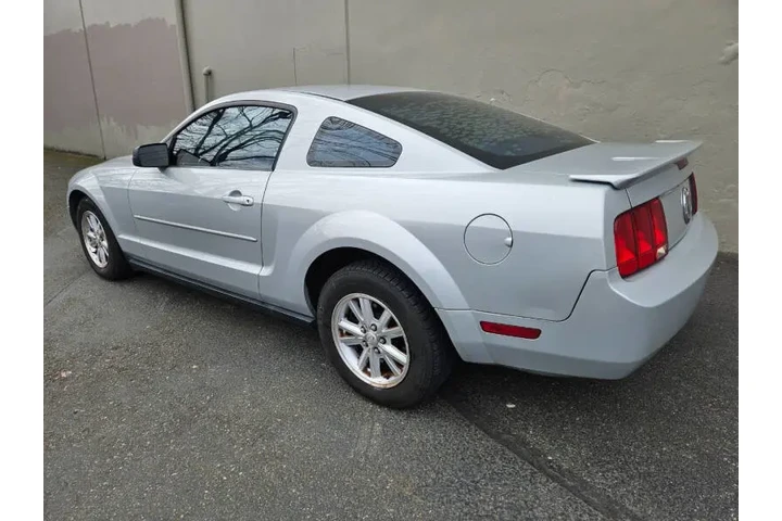$4999 : 2008 Mustang V6 Premium image 4