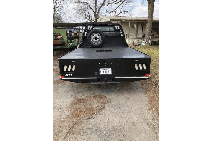 $38433 : 1FD8W3HT1JEC26839 image 4