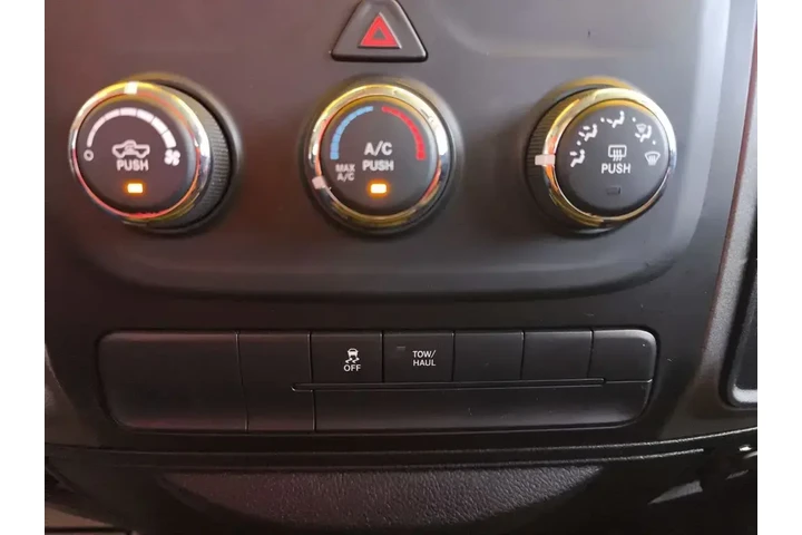 $19500 : Ram 1500 Classic 2019 4x2 Tr image 7