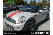 2015 Convertible Base Roadster en Charlotte
