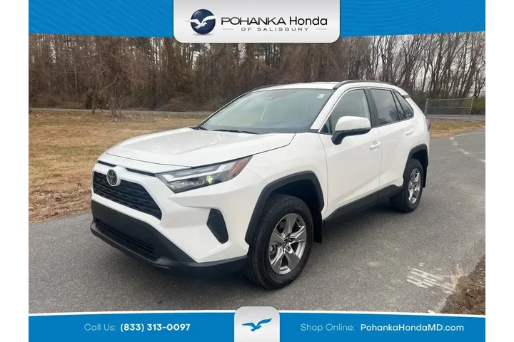 $34777 : Toyota RAV4 2025 AWD XLE 4dr image 1