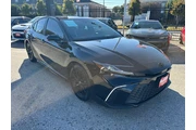 2025 Camry SE thumbnail