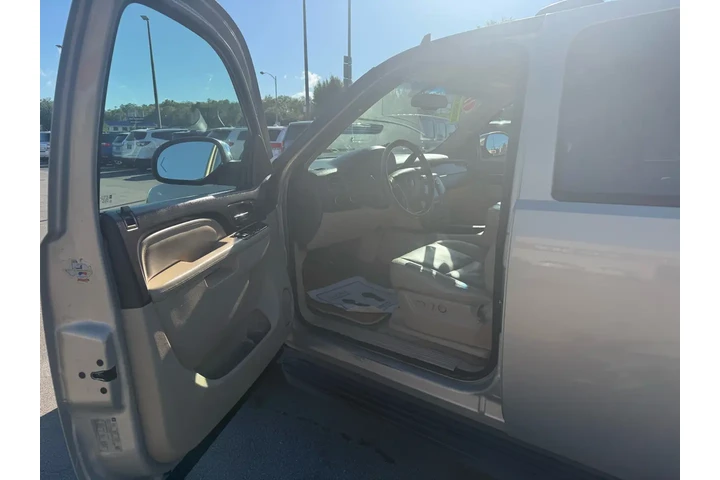 $5980 : 2011 GMC Yukon XL 4WD 4dr 150 image 8
