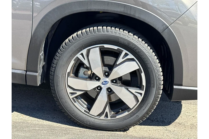 $24695 : Subaru Forester 2020 AWD Tou image 4