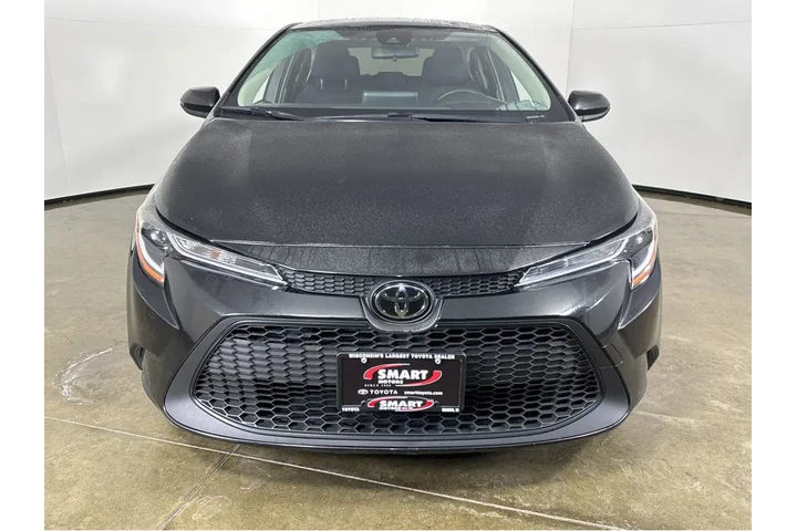 $14500 : 2022 Corolla LE image 8
