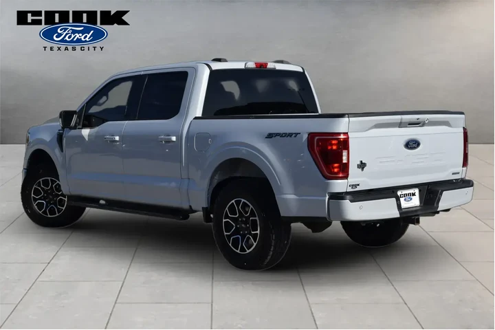 $27925 : Ford F-150 2021 4x2 XL 4dr S image 2