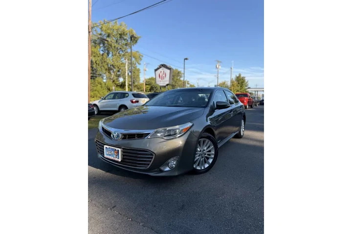 $11500 : 2014 Avalon Hybrid XLE Touring image 3