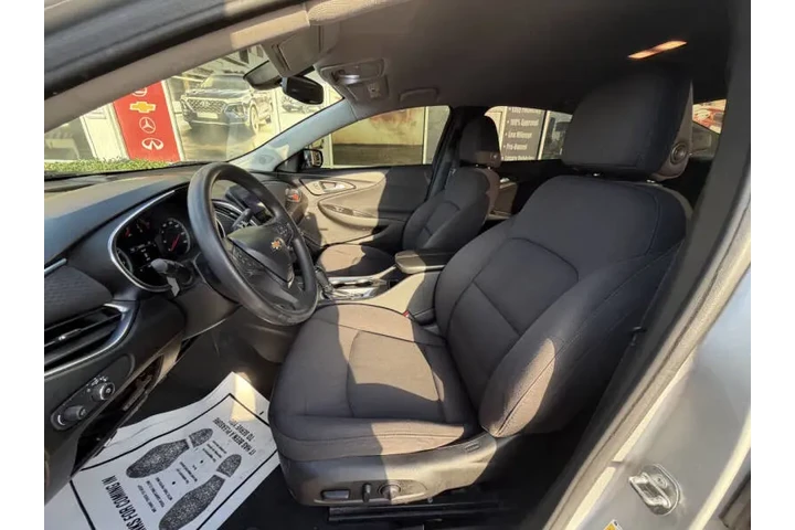 $14999 : 2020 Malibu LT image 10