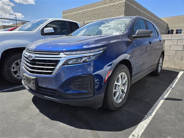 $20391 : Pre-Owned 2022 Equinox LS image 6