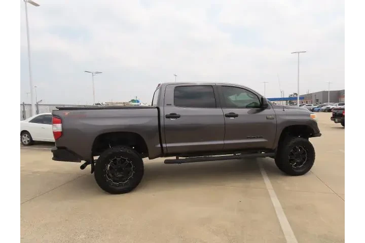 $16999 : Toyota Tundra 2016 4x4 SR5 4 image 10