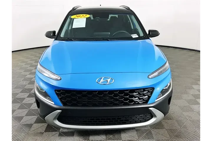 $17900 : Hyundai KONA 2022 AWD SEL 4d image 2