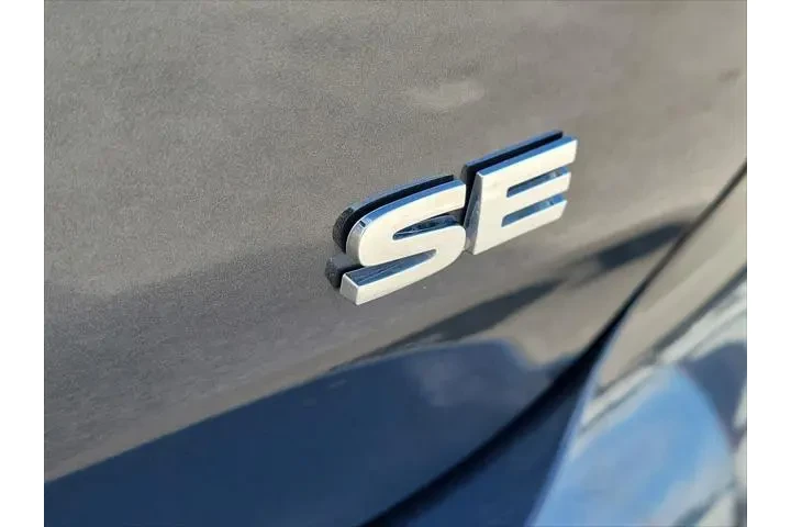 $25688 : Mitsubishi Outlander 2024 SE image 8