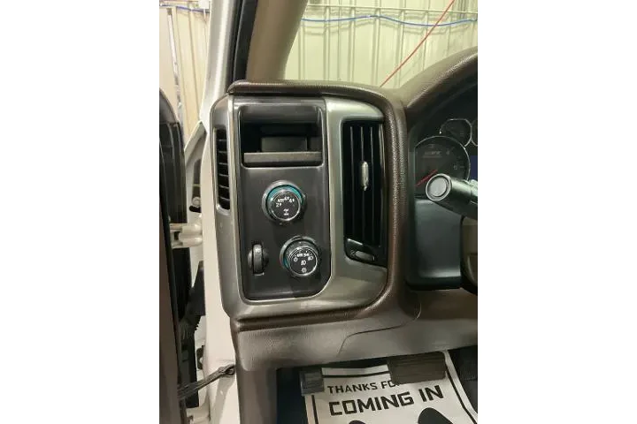 $25490 : Chevrolet Silverado 1500 201 image 8