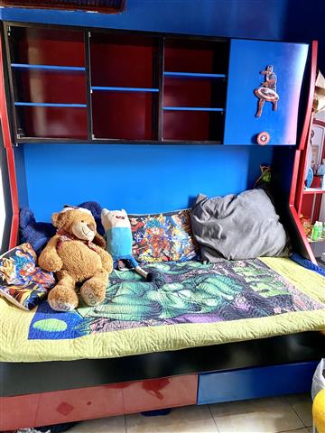 $800000 : Cama para niño capitán America image 3