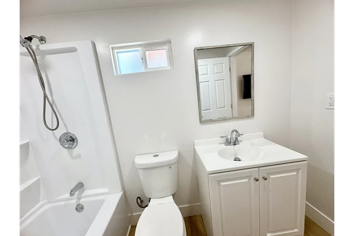 $1100 : Se renta cuarto  privado image 1