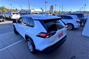 $31734 : 2024 RAV4 LE thumbnail