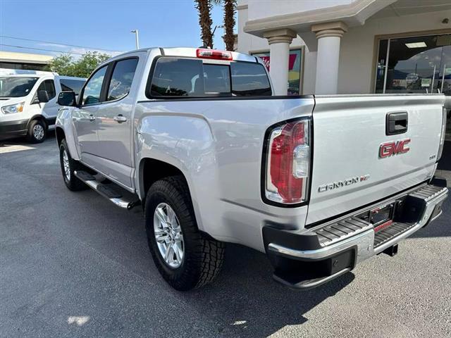 $33995 : Pre-Owned 2019 Canyon Crew Ca image 8