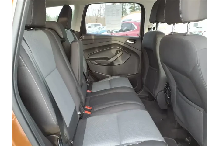 $10995 : Ford Escape 2017 AWD SE 4dr image 6