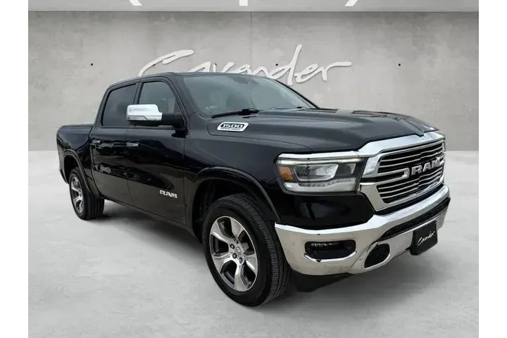 $33994 : Ram 1500 2021 4x4 Laramie 4d image 2