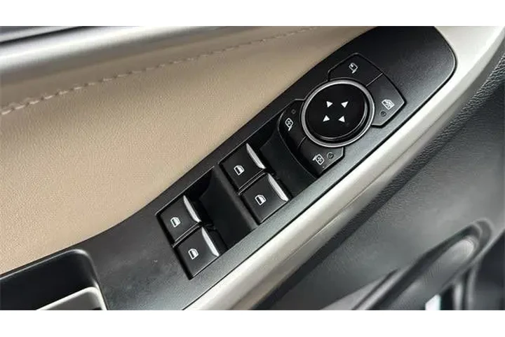 $35978 : Ford Explorer Hybrid 2023 AW image 10