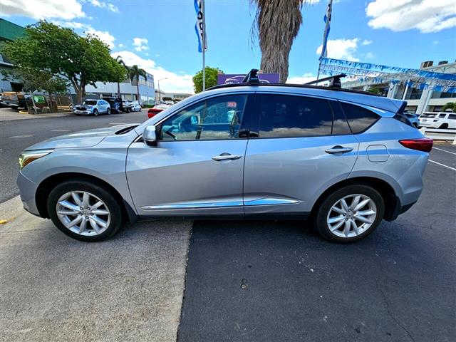 $30995 : 2019 RDX image 2