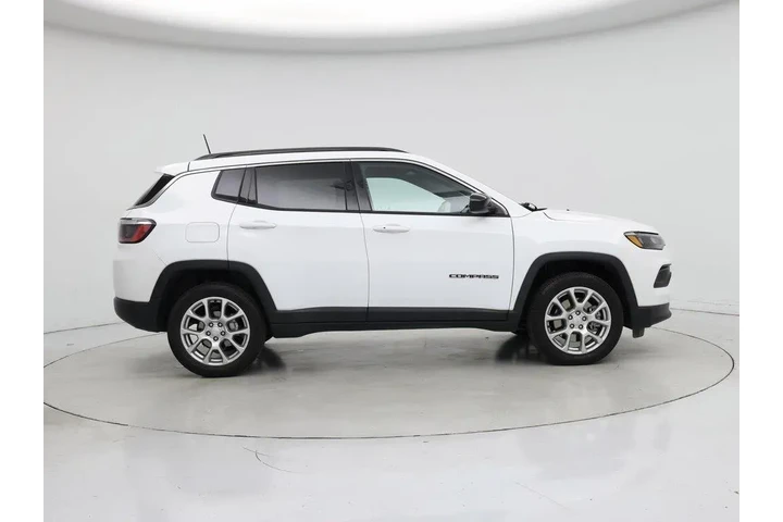 $24998 : Jeep Compass 2023 4x4 Latitu image 7