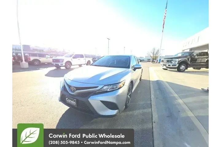 $15307 : Toyota Camry 2019 SE 4dr Sed image 1