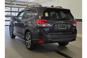 $21499 : Subaru Forester 2019 AWD Lim thumbnail