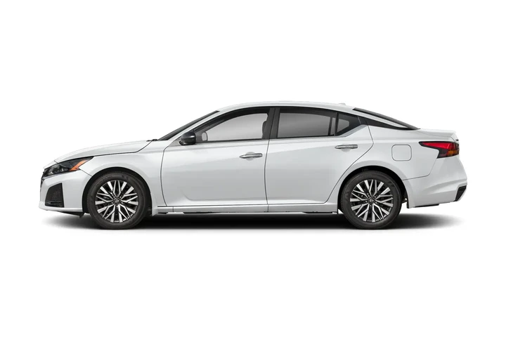 $21084 : 2025 Altima SV image 3