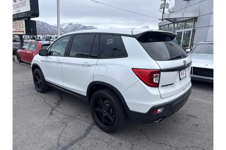 $17910 : 2020 Passport EX-L image 9