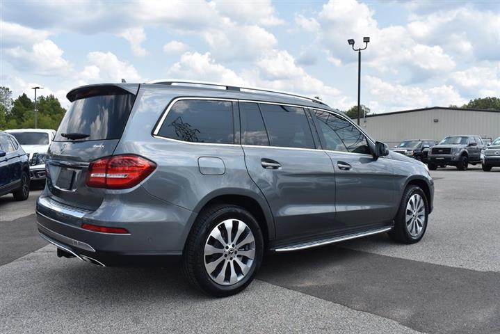 2017 Mercedes-Benz GLS 450 image 10