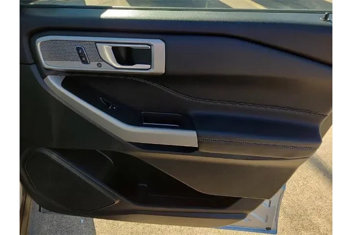 $30817 : Ford Explorer 2024 Limited 4 image 8