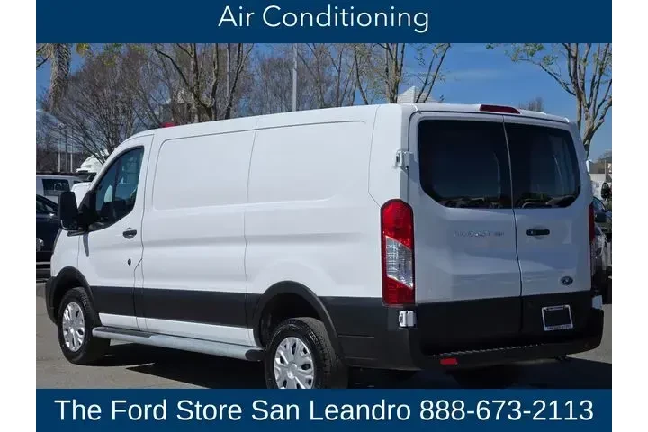 $34850 : Ford Transit 2024 250 3dr LW image 9