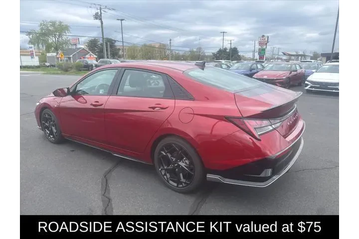 $26495 : Hyundai ELANTRA 2025 N Line image 6